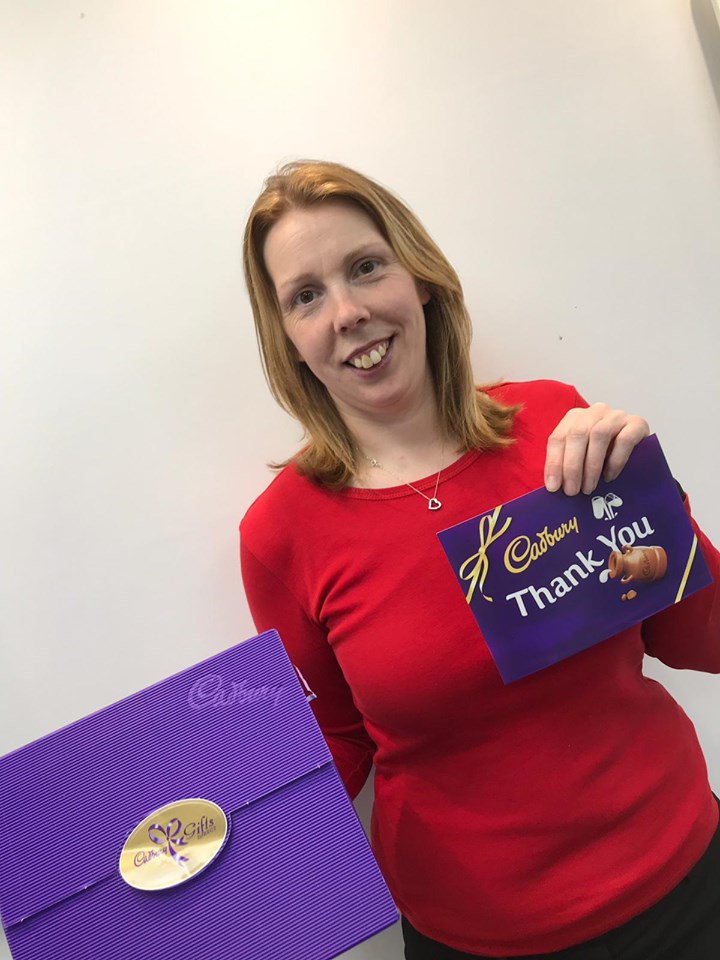 PropertyKNorton's tweet photo. Happy Landlords equals Happy Staff ! :)

Karen our Senior Property Manager, received a lovely Cadburys hamper from a pleased client.

Well done Karen!! #Cadbury #bigthanks #bestteam #LeadersLtd https://t.co/igkvCtZSqy