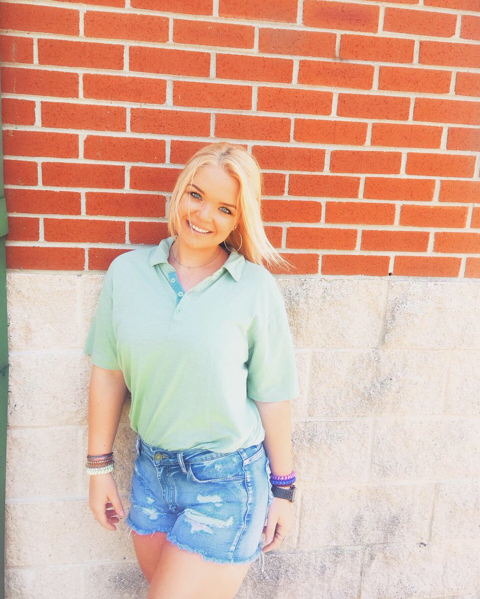 jadengracesett1's tweet photo. Enjoyed the Jackson Generals game yesterday in the beautiful sun!😝 #baseballboys #jacksongenerals #minorleague https://t.co/FDHbycpEIs