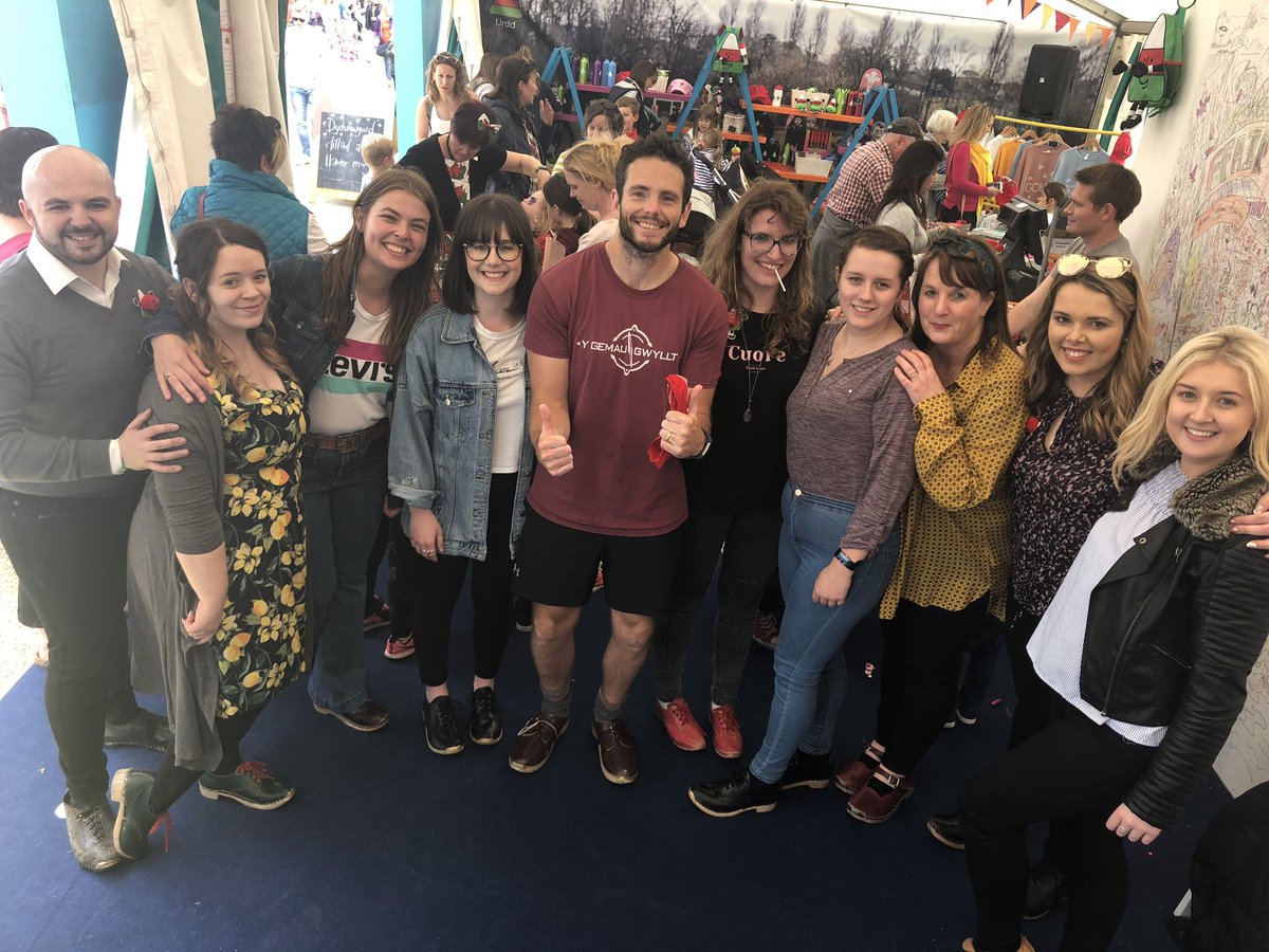 SianMFL's tweet photo. Diolch o galon @Twudur - great Clog Dancing lesson all in Welsh! @aledprysw @Athrofa @StudyUWTSD #TAR2019 https://t.co/KaAJaBDEBA