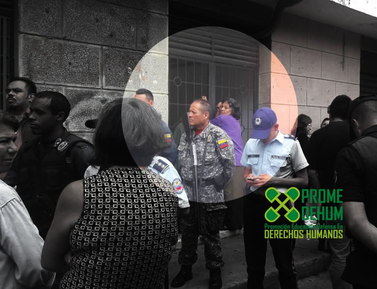 promedehum's tweet photo. ...“Ellos van a regresar, ellos son muy violentos, así hicieron la vez  pasada, entraron con unos delincuentes en la noche sin respetar a  nadie”, dijo la señora Irma... https://t.co/3wxNNrozQo