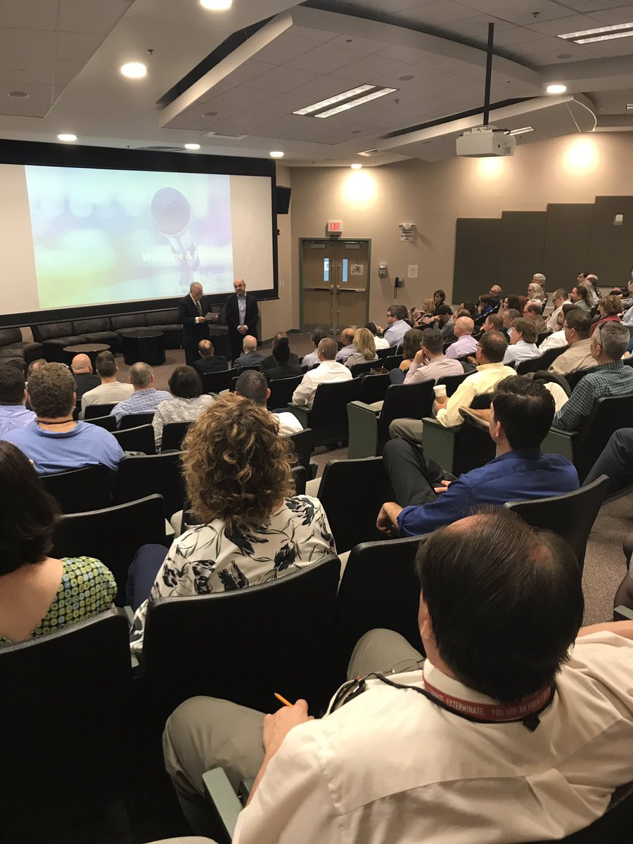 I love starting the day with members of the <a href="/NYSITS/">NYS ITS</a> senior leadership team to share information and highlight recent examples of how we are delivering #InnovationThatMatters! Thanks to all for participating.