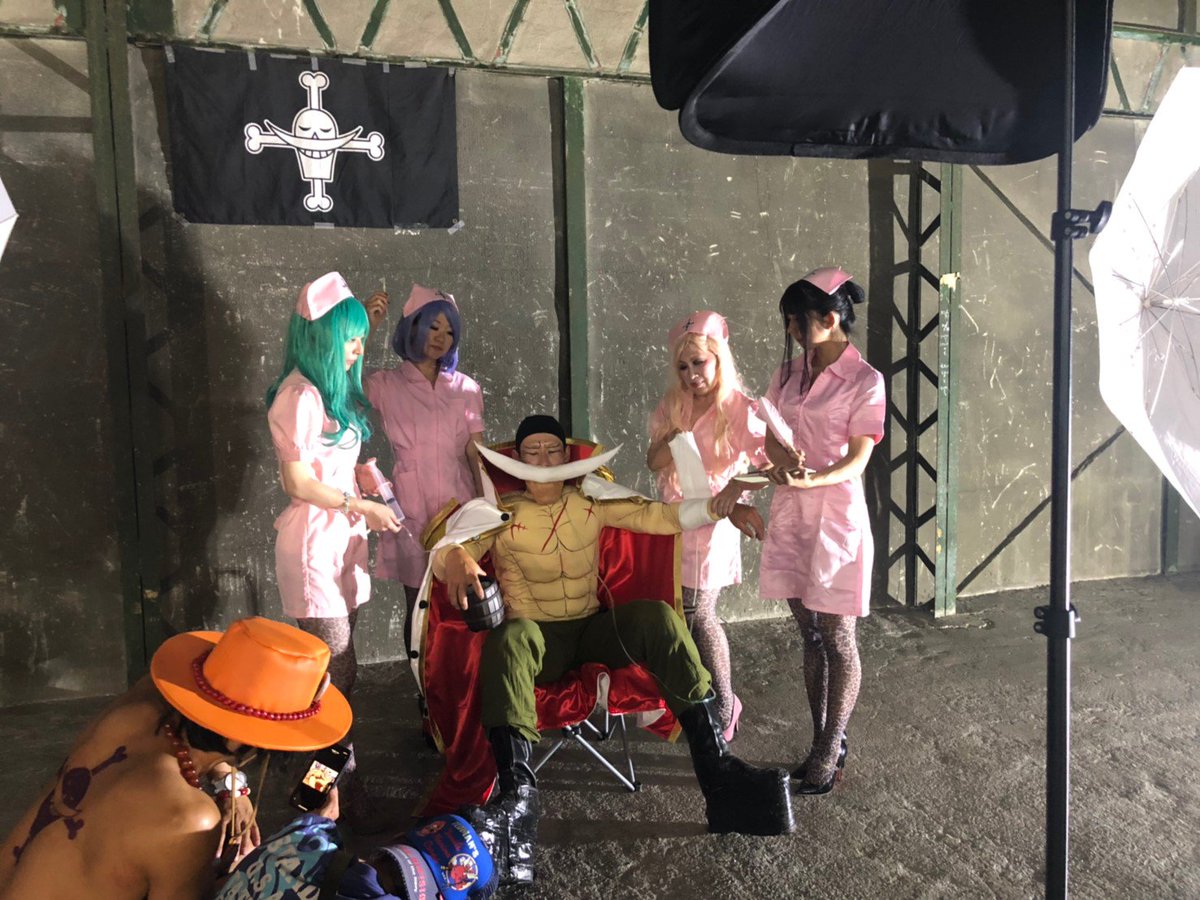 ヒストリア Awt48 Auf Twitter 船長と彼を取り巻くナースたち と 原作画を見ながら指示してるエース 金髪 ヒストリア 白ひげ海賊団大型併せ0519 Onepiece