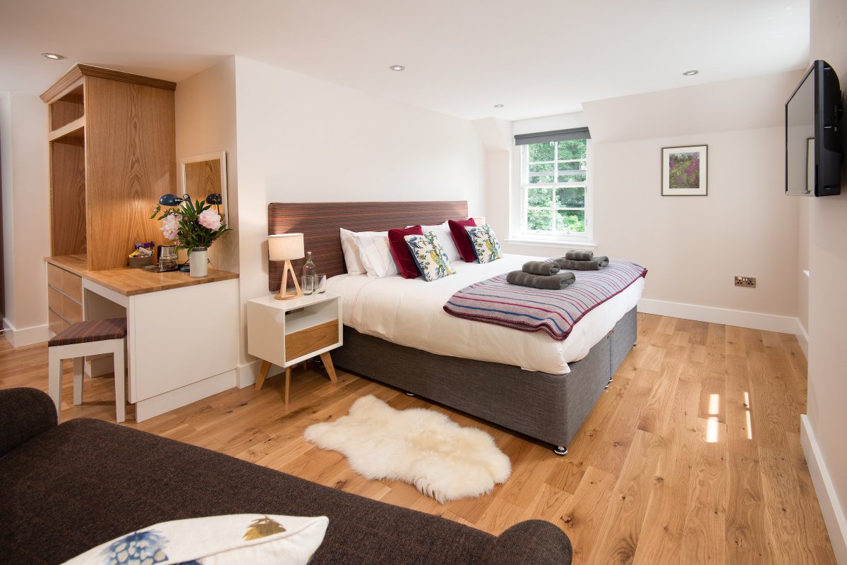 June Offer 🎉 Save 40% off Keltie Den.

Save 40% off all stays in our gorgeous double, Keltie Den, throughout June. Book direct and quote KELTIEJUNE. 

monzieestate.com/holidays/mill-…

#bedandbreakfast #visitscotland #Giveaway