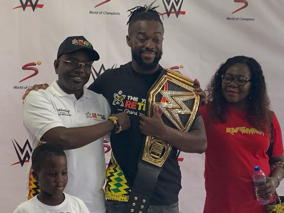 The current WWE World  Champion Kofi Kingston  has finally arrived at the MultiChoice head office for the press conference .

#yearofreturnghana.