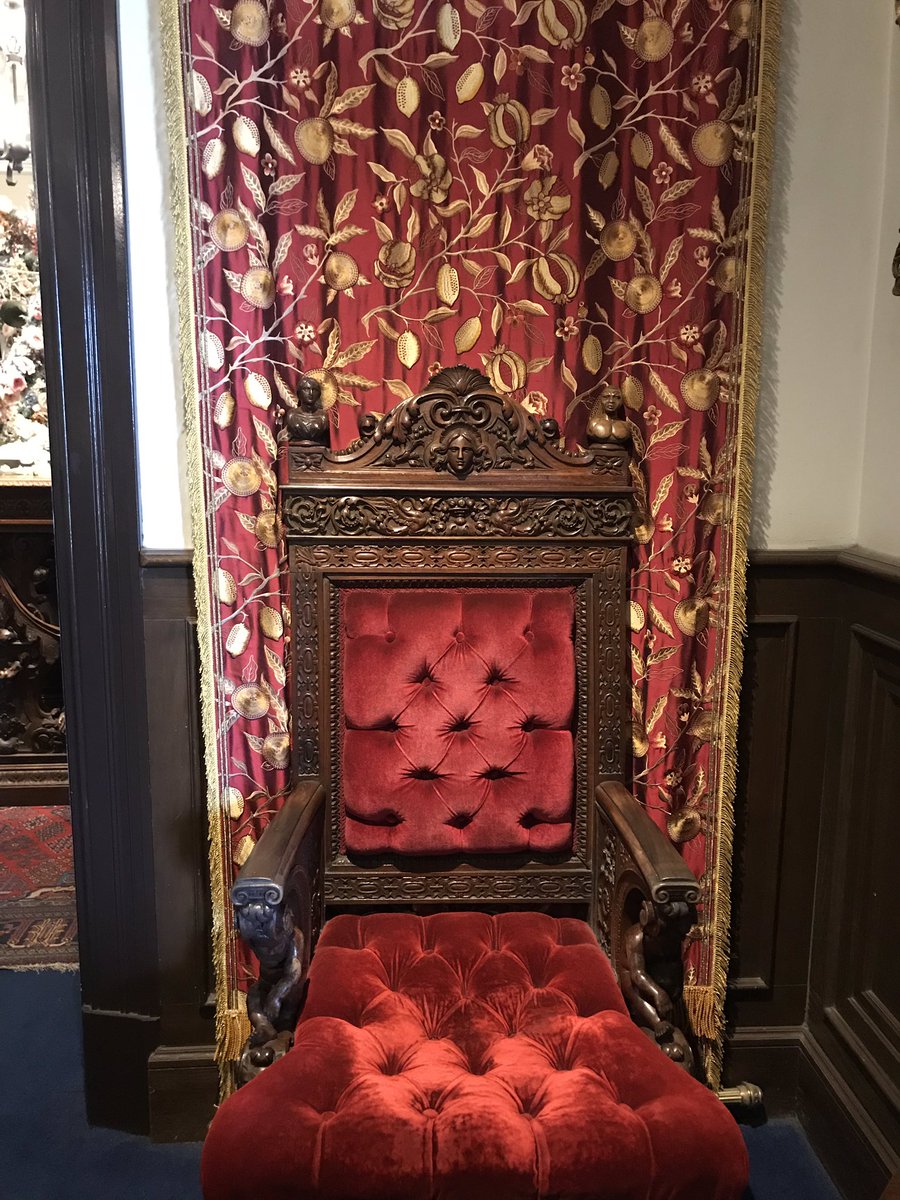 H サタンの椅子 Etiketa Sto Twitter