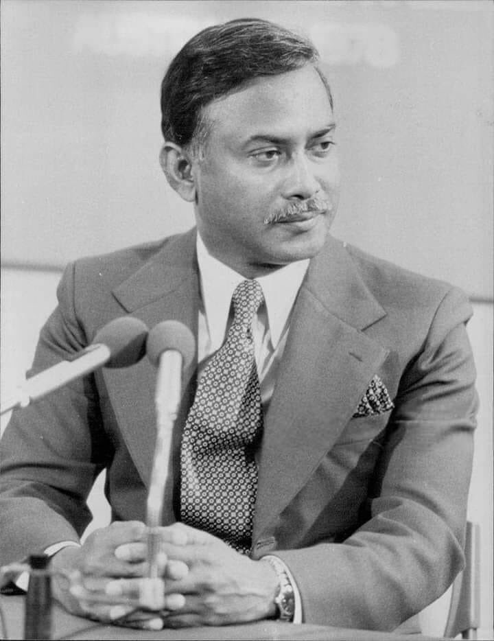 faisalllb's tweet photo. Today the all Bangladeshis who are in #Bangladesh or in Abroad identified as #Bangladeshi  Nation,The identity founded by the Noble man,the most popular president and visionary leader  in Bangladesh #ZiaurRahman.

Miss You.
You will remembered with honor and gratitude forever https://t.co/jvXjGgnVi5