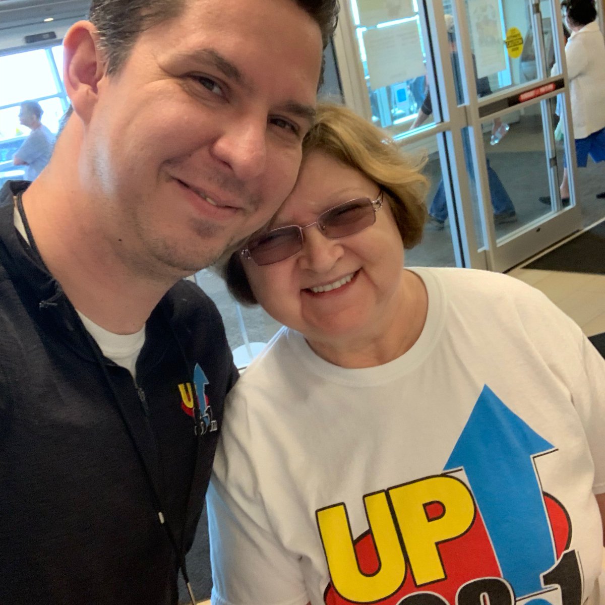Rewind931FM's tweet photo. Cheers to UP! Superfan Raymonde who just stopped in to make a donation!   2019 Chalmers Radiothon LIVE at the DECH till 7pm! Check https://t.co/C41iElEN1S for more details on how to donate 
#bridgingexcellence #ChalmersRadiothon2019 https://t.co/7JbvWWvRZ0