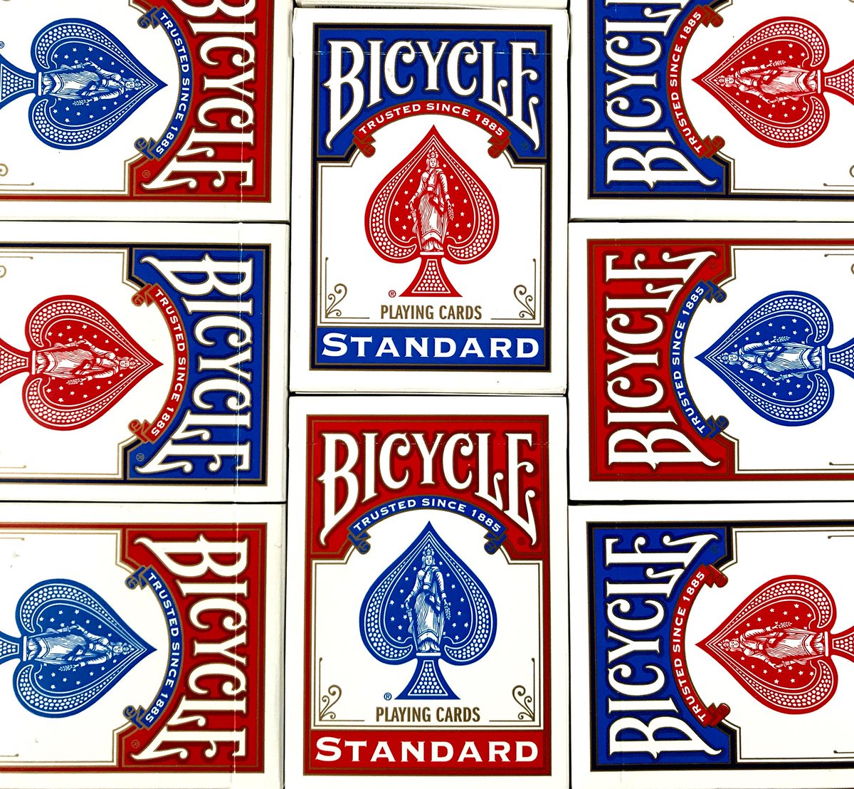bicyclecards's tweet photo. ♥️♠️♦️♣️ Bicycle® Standard Index playing cards, looking good from all directions!  #BicycleCards #USPCC - check them out @ https://t.co/ulLI7v4DrD or go to https://t.co/IGnQcdYZUS for more information.
 #cardcoolness #ilovecards #playgames #playingcards #cardcrush https://t.co/hFvMQoJsXJ