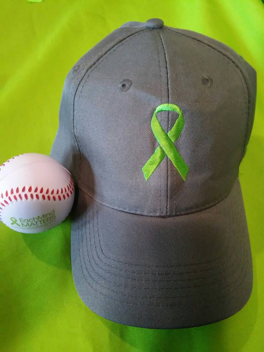 SMCHealth's tweet photo. Camille Hicale from the Office of Diversity and Equity stepped up to the plate for one of six mental health awareness themed baseball games hosted across California by Each Mind Matters. For more information, please visit https://t.co/2euidJdidM.
#WordsofWellness #BeTheOneSMC https://t.co/LKspGhNz9L