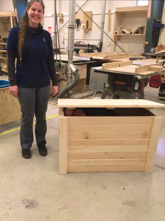 4S_Construction's tweet photo. Kaila’s memory trunk is all finished up and the lid is hinged beautifully. Lots of space in this trunk. Great job Kaila.
#PVNClearns @StStephenRoyal https://t.co/qJ1kiLFNnR