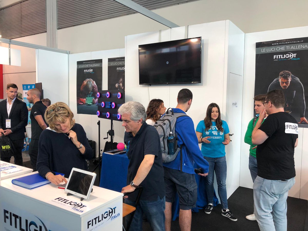 Un gruppo di studenti del Dipartimento di Psicologia, accompagnati dalla prof.ssa Marcella Bounous sono a Rimini Wellness Fiera 2019 allo stand <a href="/Fitlight/">FITLIGHT Training</a> Training International, partner di  IUSVE Psychology and Sport.