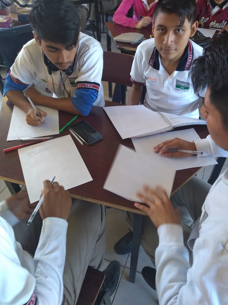 Jornada de Lectura.Activa participación de docentes y alumnos del plantel