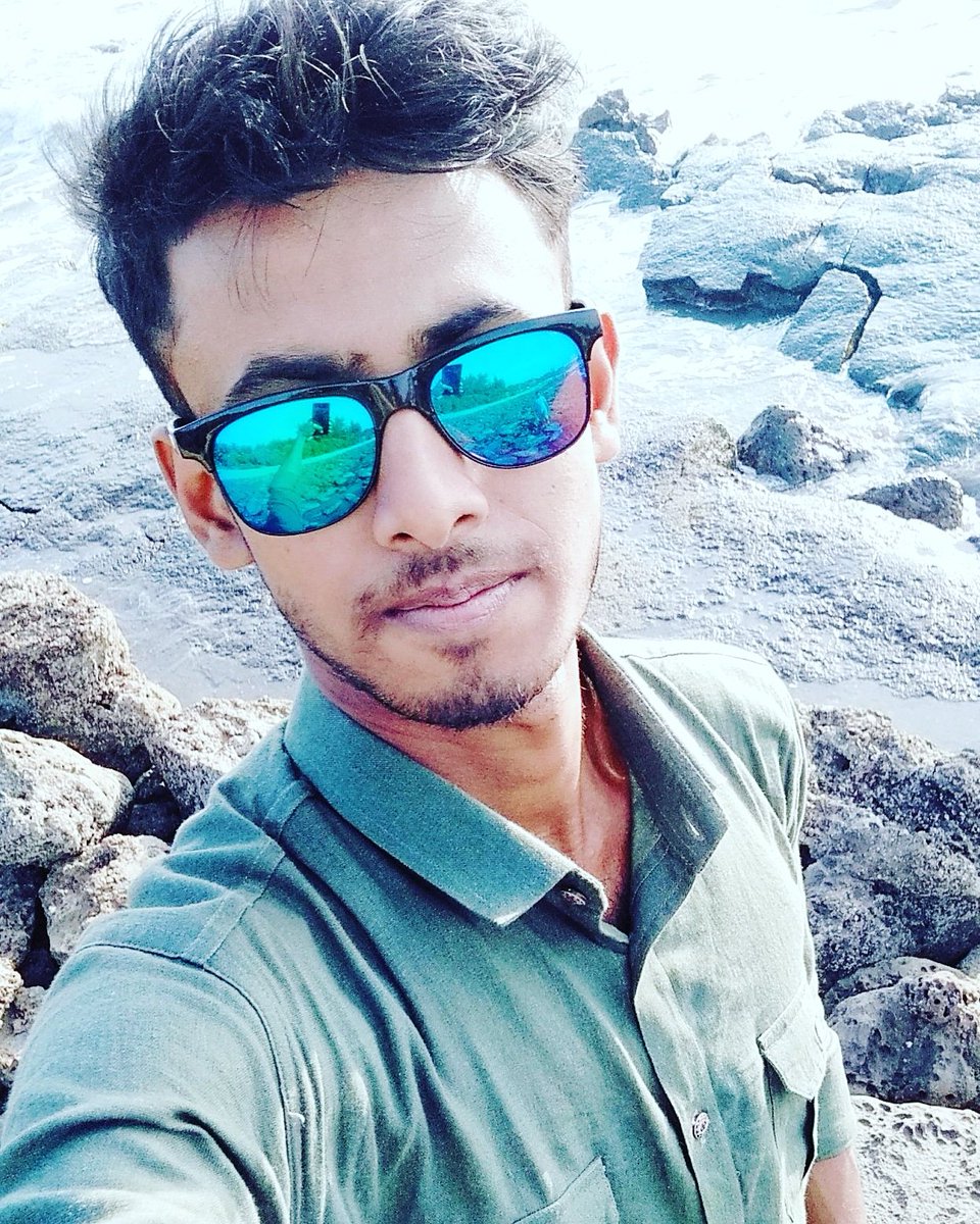 mrRightMS's tweet image. #selfie  #like #follow #likes #love #me   #instagood   #makeup   #cute   #photooftheday  #selfies   #fashion   #model   #smile  #picoftheday   #beautiful  #happy  #TravellerPride #instalike   #followme #girl #comment #photo   #photos #pic #pics #envywear  #picture   #pictures