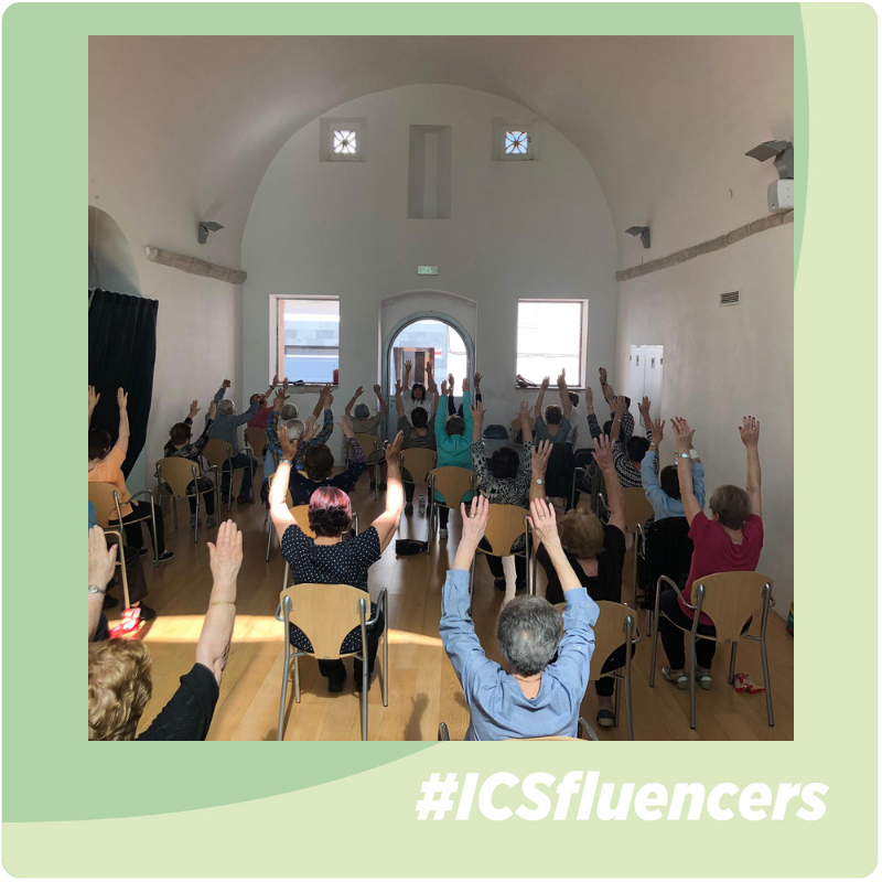 icscat's tweet photo. Avui les nostres #ICSfluencers ja estan a la recta final 🏃🏻♀🏃🏼♀
La @NuriaBeguer ens ha explicat com vetllen per les persones grans des del #CAPElTemple
I la @mibego22 ens ha recordat que avui és el Dia Mundial de l'#esclerosimúltiple
🔈 Segueix-les 👉🏼
#S8NB #S8BM https://t.co/HU0df3doZp