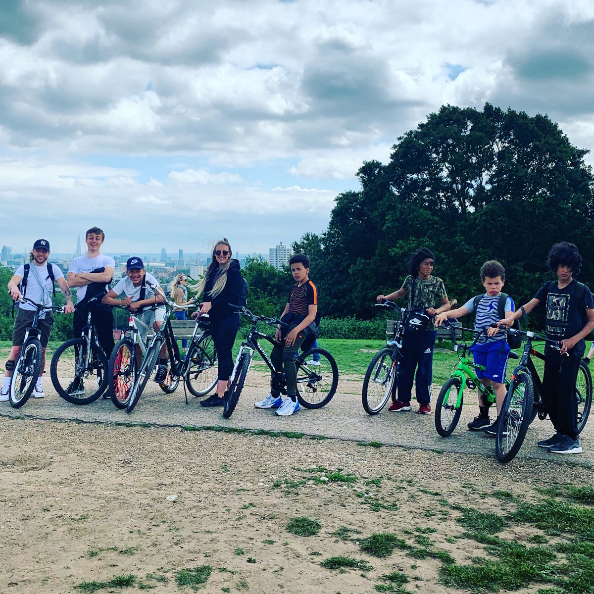 NW5PROJECT's tweet photo. We had so much fun today on our bike trip! We explored Hampstead Heath and enjoyed the sunshine! Our staff are the best for making it happen ..... #JuniorProject #Fun #London #HampsteadHeath #Park #Play #Youth #Community https://t.co/O155kH3Rr2