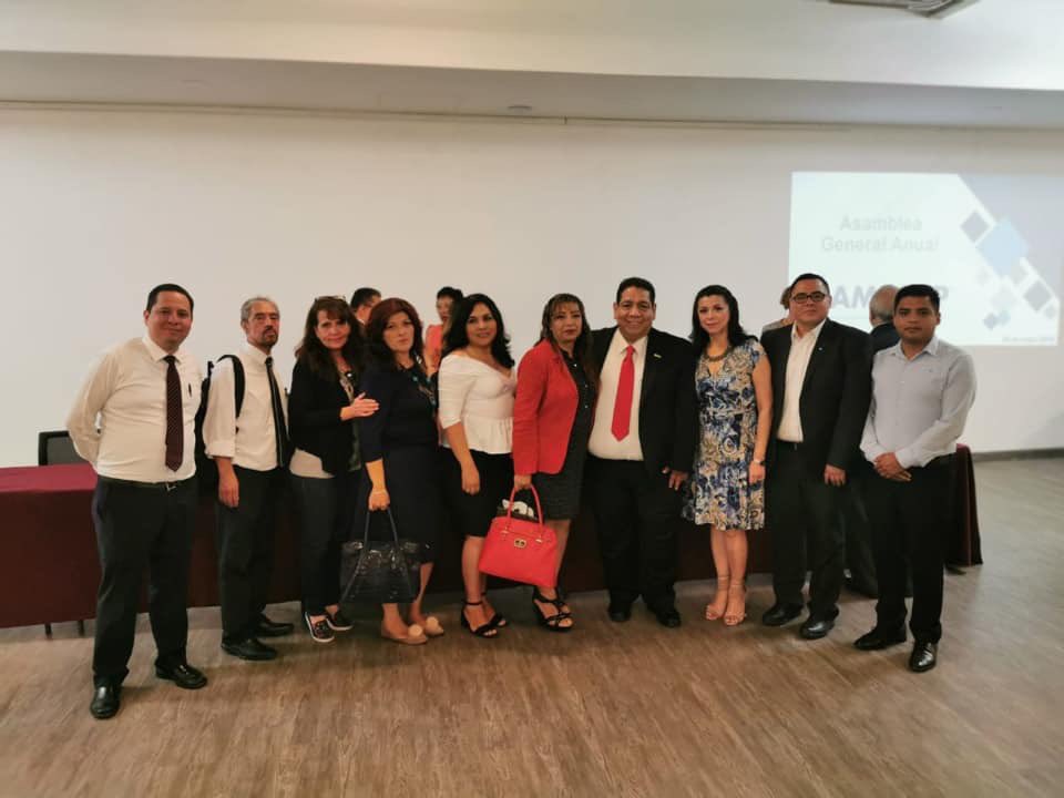 GusVeraF's tweet photo. integrantes del Comité Ejecutivo de la @seccionsnte10 acudieron a la Asamblea General de la #AMECAP quien es Vicepresidente de Innovación del Consejo Directivo mi compañero y amigo @jalfa21 @sinadep_oficial https://t.co/0jWcBs2B5Z