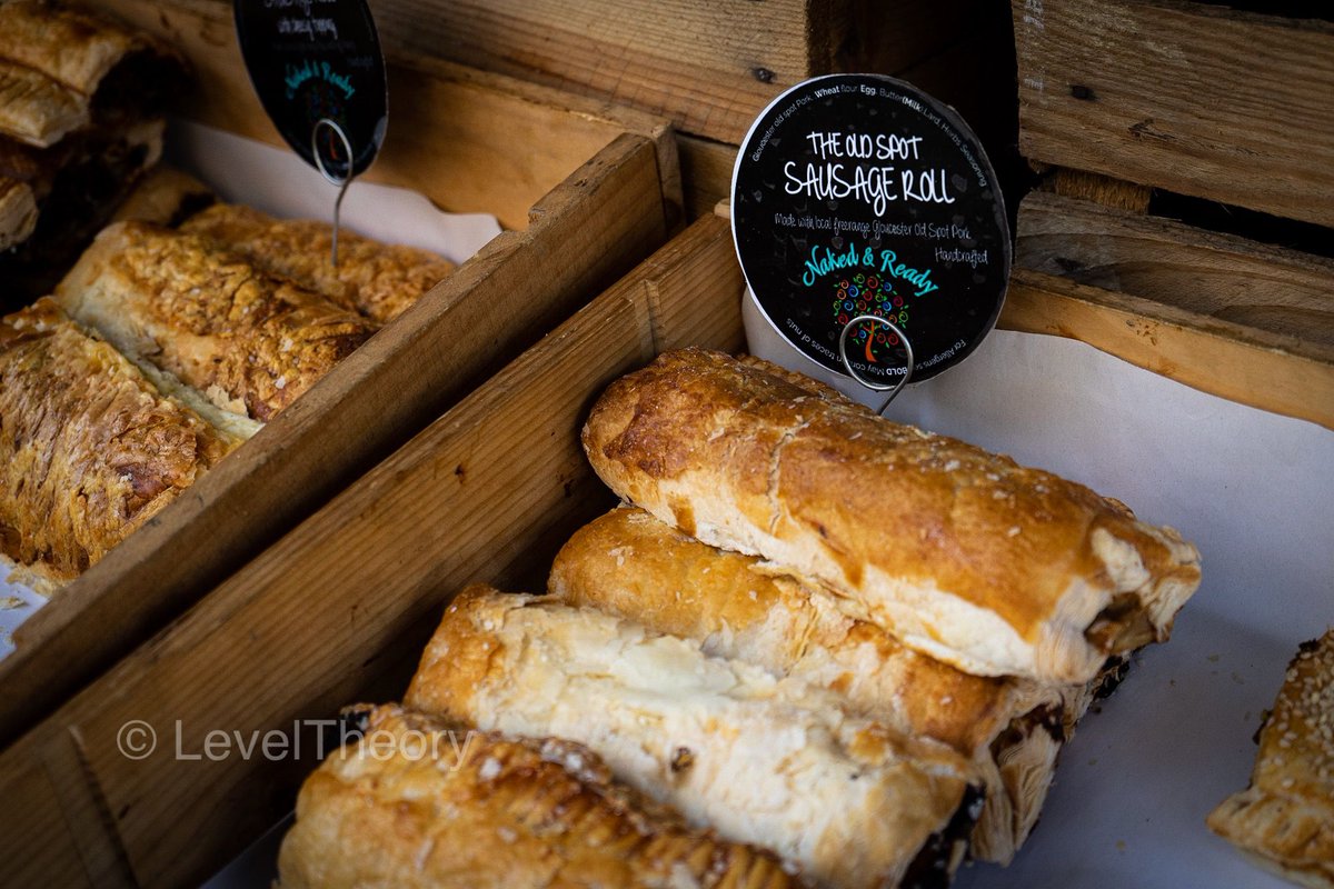 LevelTheory's tweet photo. How scrummy do these pies and sausage rolls from @NakedandReady look? Another example of our food photography from the @TonFoodDrinkFes #tfdf19. If we can help you with professional social media content for your business, please get in touch! #socialmedia https://t.co/qYJcQc3DoM