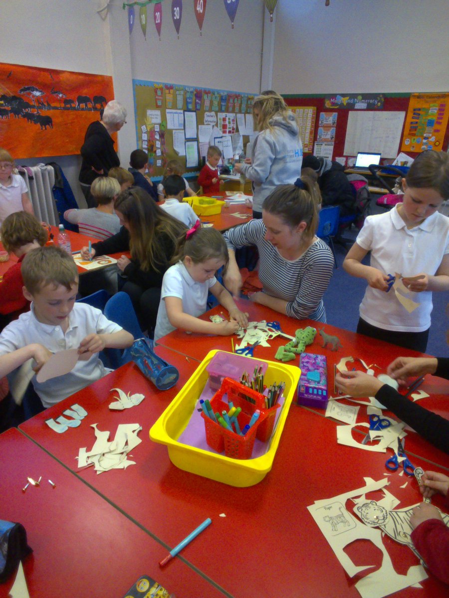 dunbarprimaryp2's tweet photo. And again from P2e! https://t.co/fQU6C6K8UO