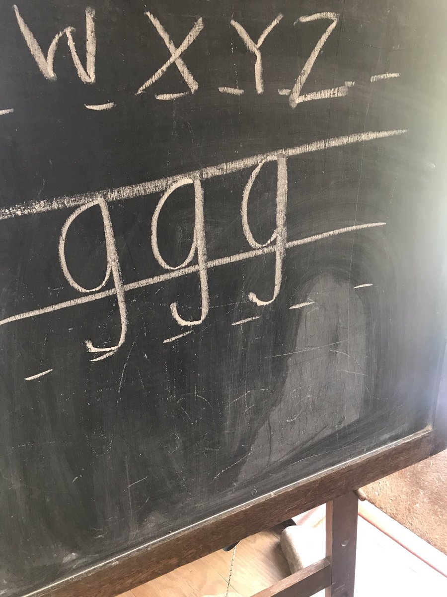 Practising our handwriting the Victorian way! Perfect g 👌🏻