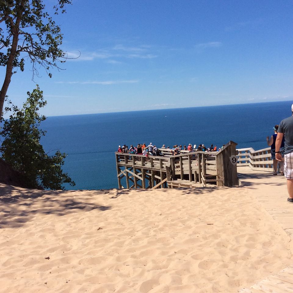 SleepingBearNPS's tweet photo. As you travel through Sleeping Bear Dunes, please practice safety! We have many spectacular views, but some of them need to be approached with caution. Check out these tips for taking photographs safely in any park!
https://t.co/APfARtXaTf
#ShareSLBE #KeepSafetyInThePicture https://t.co/gOiJo5Zj3w