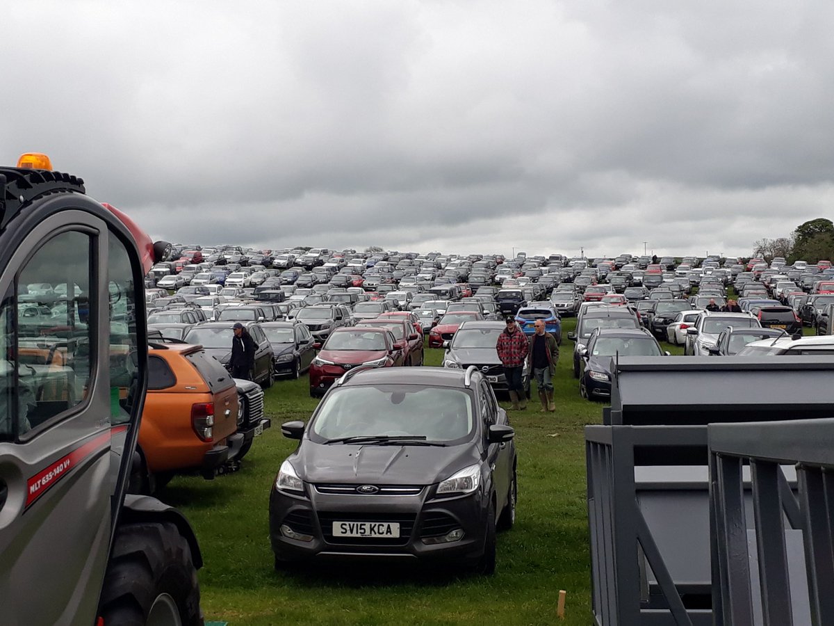 Jean_BSIB's tweet photo. Busy carpark for @Scotland'sbeefevent https://t.co/ZbxC0climH