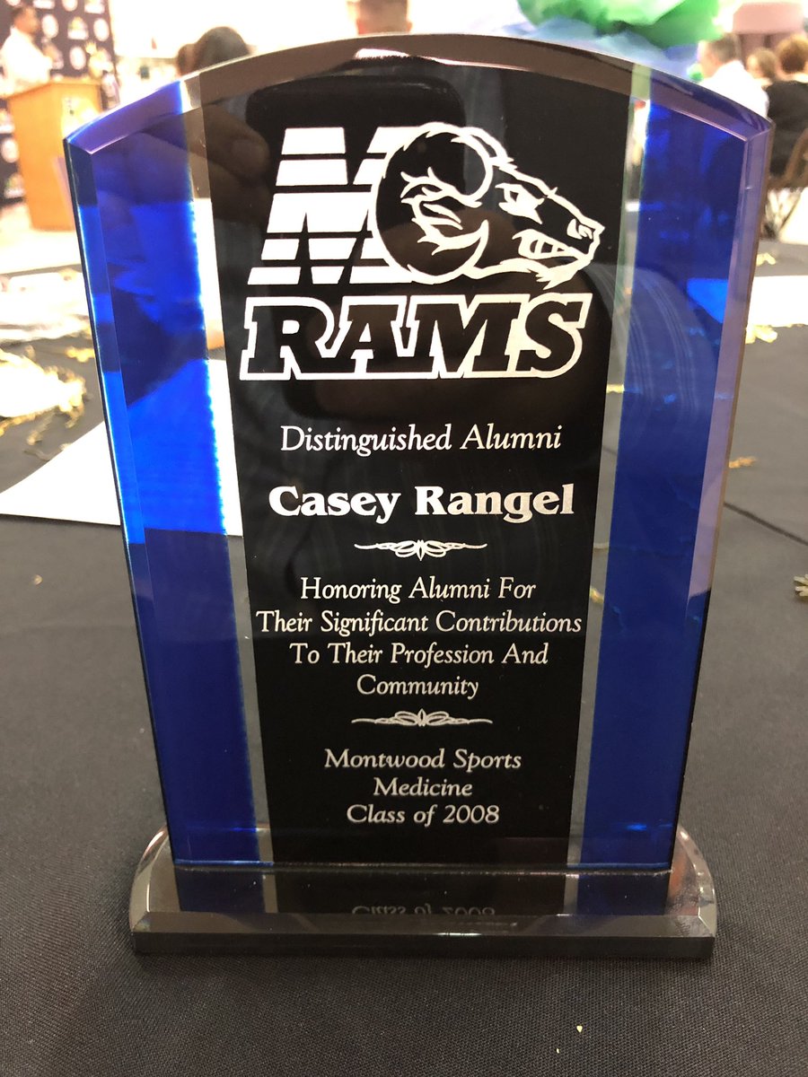 RAMS_sportsmed's tweet image. Congratulations to Mr. Casey Rangel, our very first distinguished alumni! A UTEP grad, Casey was named Teacher of the Year at Hanks High School and Top 10 Teachers in YISD! He continues to amaze us and is the perfect representative of @MontwoodHS. #classof08 @Hanks_SportsMed