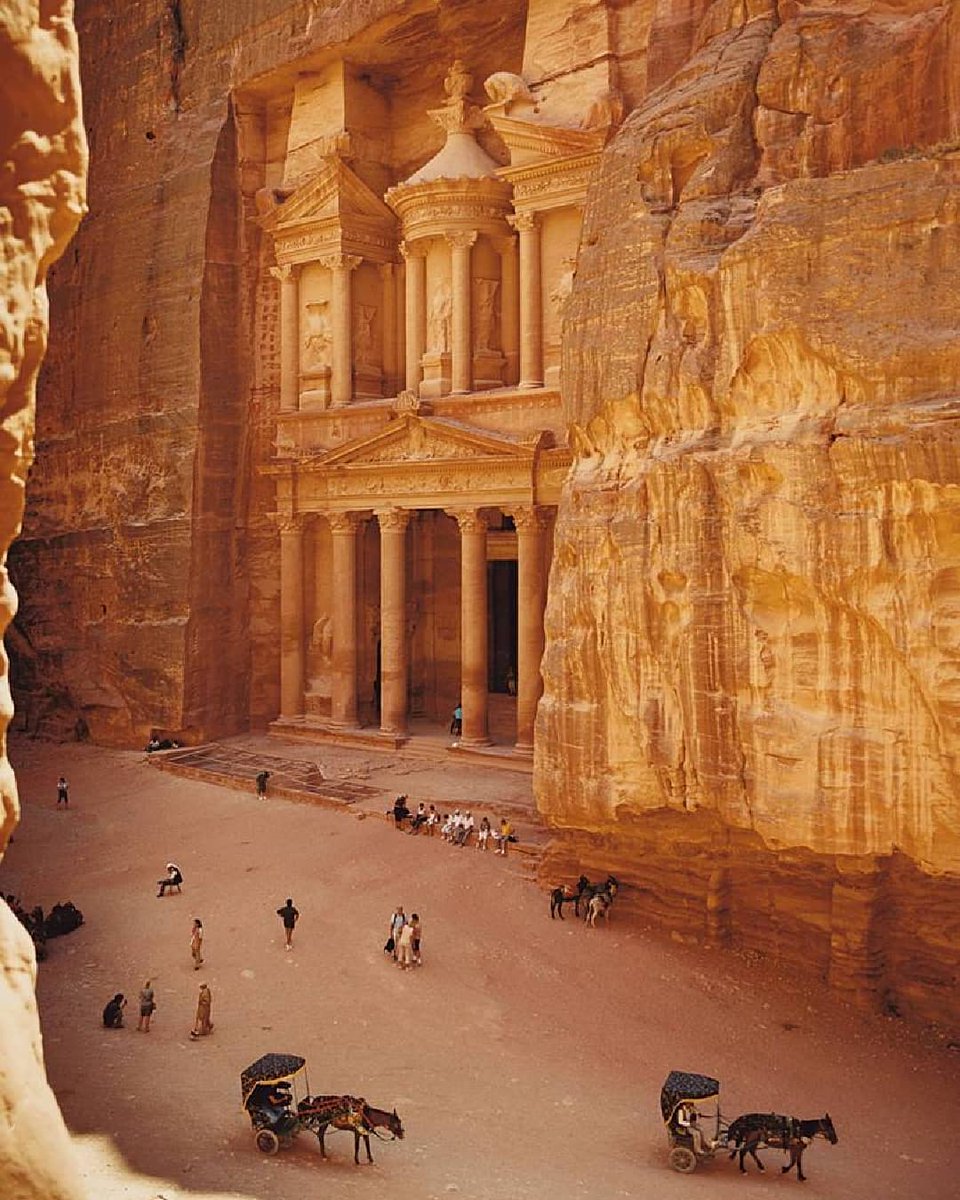 STQRY's tweet image. The archeological city of Petra dates back to 300 B.C. and features beautiful architecture on temples like this one. 

@condenasttraveller
 #exploreoncell #travel #unique #archeology