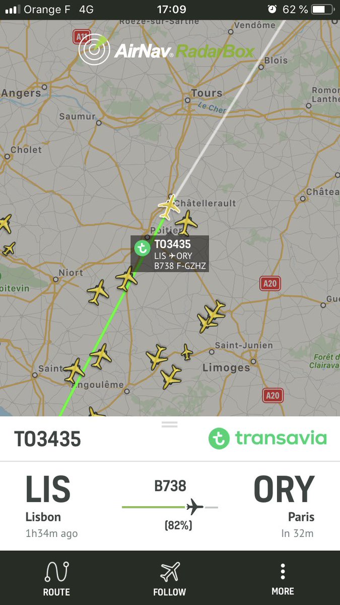 airlivenet's tweet photo. Transavia #TO3435 to Paris ORY is declaring an emergency https://t.co/O8McgMGp33 https://t.co/lxZfWcwQNT