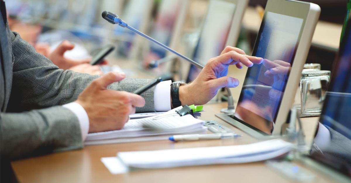 Contentverse's tweet image. Is Data Mining Secure for Government Agencies? bit.ly/2HIX0pu 
#datamining #governmentfiles #governmentoffice #datasecurity