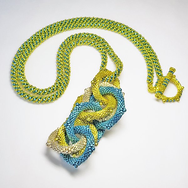 BeadandButton's tweet photo. Just Let Me Bead Presents: Russian Rings Necklace | Fri. June 7 | 9am - 4pm https://t.co/tkfi4Z64mR #beadandbuttonshow #beadandbuttonshow2019 #bnbshow #milwaukee https://t.co/ZZ8A5NPFxC