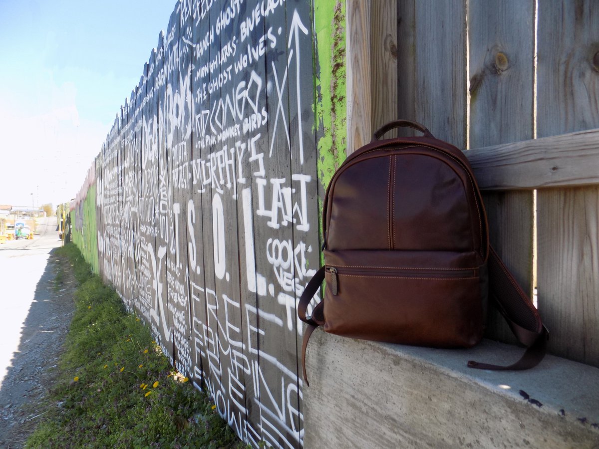 Nashville by BOCONI Weekly Special: Buy the Garth Slim Backpack (which is on sale for $140) and get a free Kenny Travel Kit! #freegift #fathersdaygifts