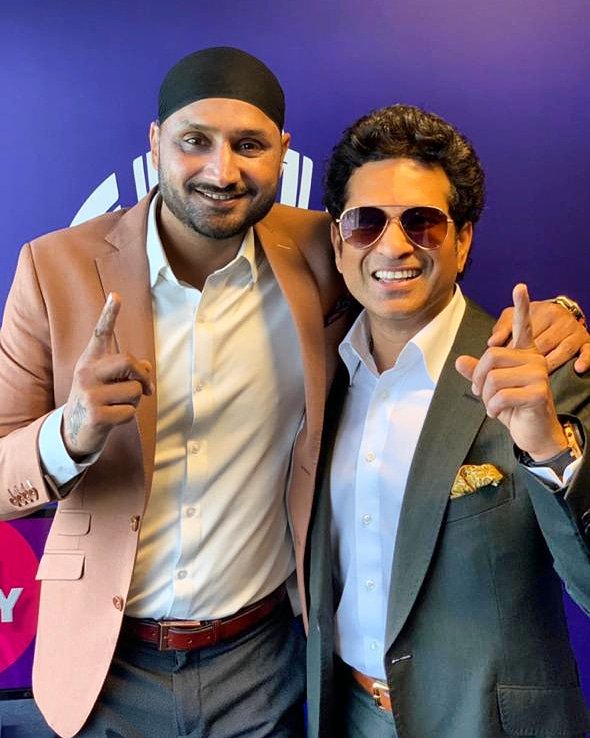 My first experience of commentary🎙! #CWC19 #ENGvSA