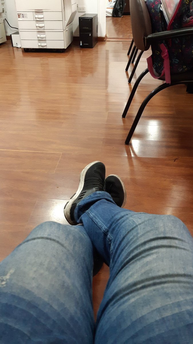 BCarlitos's tweet photo. Trabajar duro te dará buenas recompensas!! Por eso es que estoy más pelao que el coño jaja https://t.co/QMyuVE67jg
