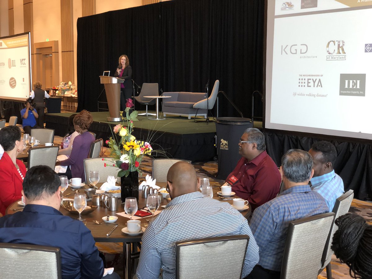 HOCMC's tweet photo. Happening Now - @NLIHC President/CEO @DianeYentel Launches #OurHomesOurVoices National Week of Action at the 2019 #MAHRA MARC NAHRO
Conference and Exhibition @NAHRONational @MARCNAHRO1 #FrameworkForward https://t.co/y4IDEMsZPi