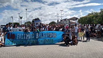 Ver imagem no Twitter