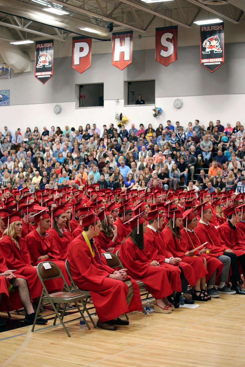 pcsd's tweet photo. The @PCSD_PHS Class of 2019 graduated Wednesday night in a ceremony at the high school. Check out a gallery of photos from the night at: https://t.co/BIbp6MoZpr. Congrats! The Class of 2019 is #RaiderStrong. @pcsd https://t.co/YrmJ5PxKz5