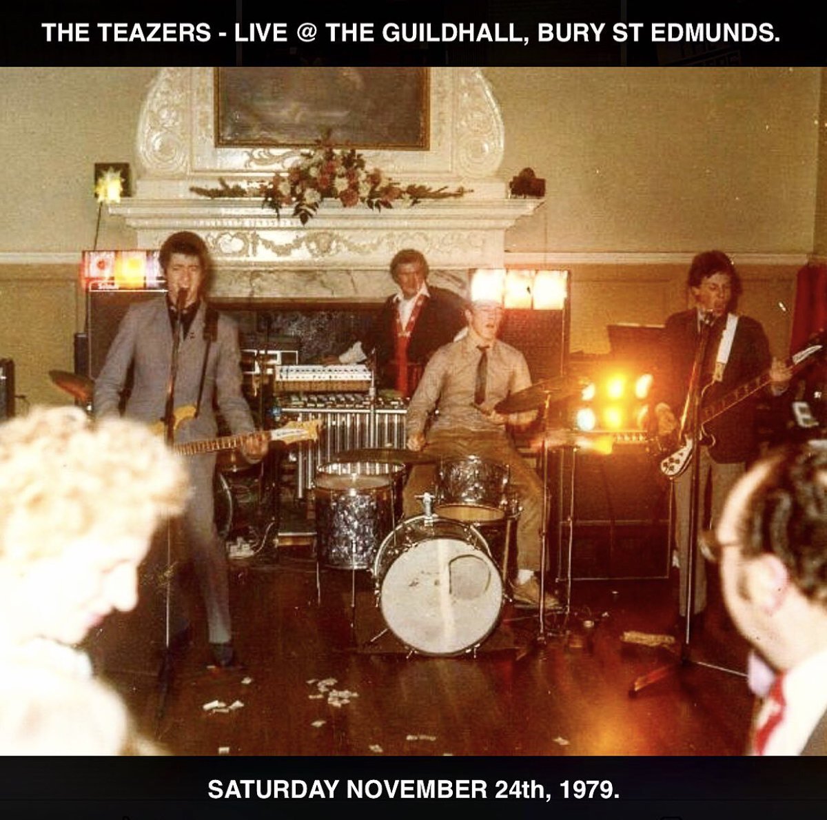 TheTeazers's tweet photo. Following a conversation at last nightโs @bstetc meeting with a representative of @stnichhospice We will now be donating 25% of all autographed by @CllrHoffy #TheTeazers #TeenageAngst sales to them. Please RT and lets sell out completely! Thank you ๐ ๐ธ https://t.co/hcBuVG2STd https://t.co/NaMHHamYXN