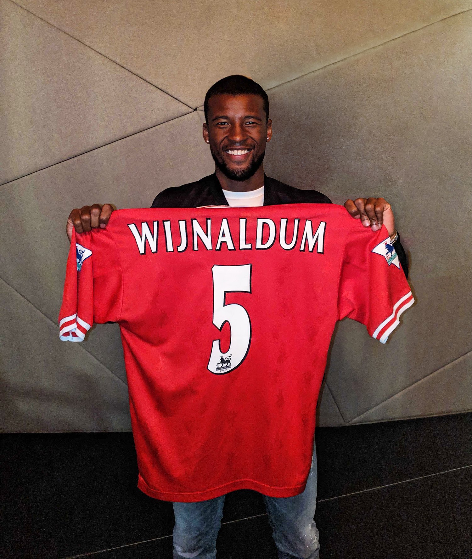 Classic Football Shirts On Twitter Gini Wijnaldum Loved Seeing His Name In The Classic Premier League Printing On The Back Of The Liverpool 1996 98 Home Gwijnaldum Https T Co 2fxesjmp9x