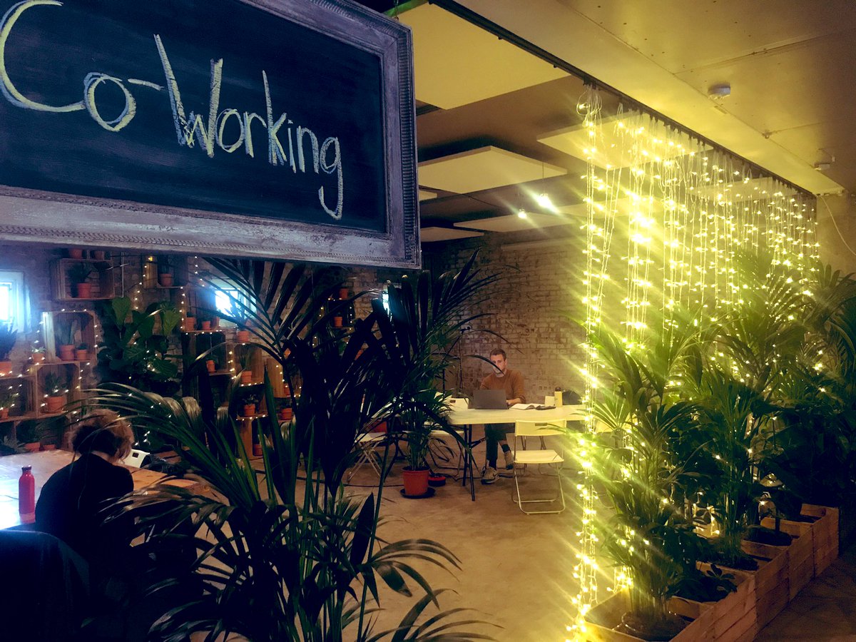 dotprojectcoop's tweet photo. Beautiful surroundings this evening for the #UnFound Roadshow in #London @nwspk 🙌 #coops #platformcoops #adifferentfuture https://t.co/RHgVDWPHxt