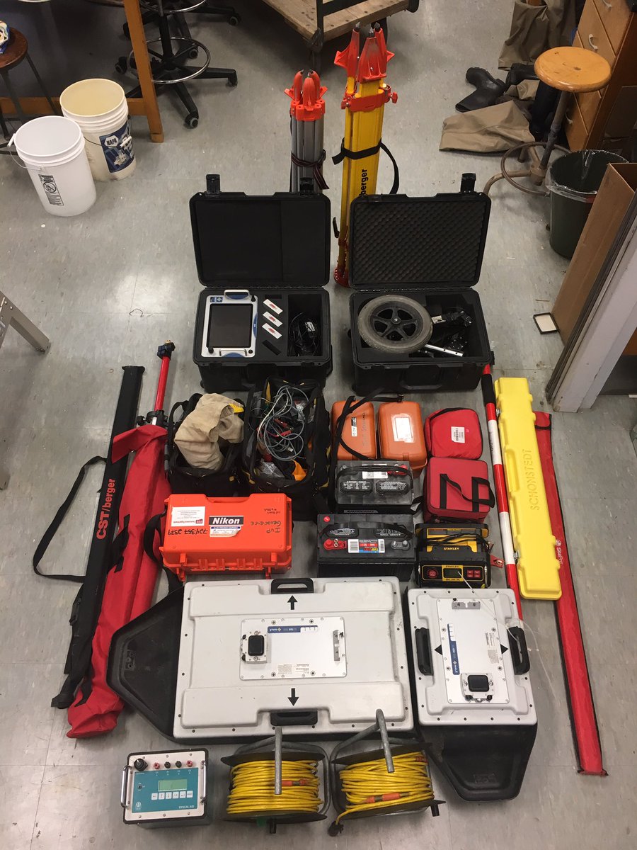 gregmount's tweet photo. Gear layout pictures keep us organized. Wrapping up Geopaths2019 and repacking everything to go back home. #whatipack @theAGU @SSHCZO #hydrogeophysics @RUNgeophysics https://t.co/fI5VFYmWdO