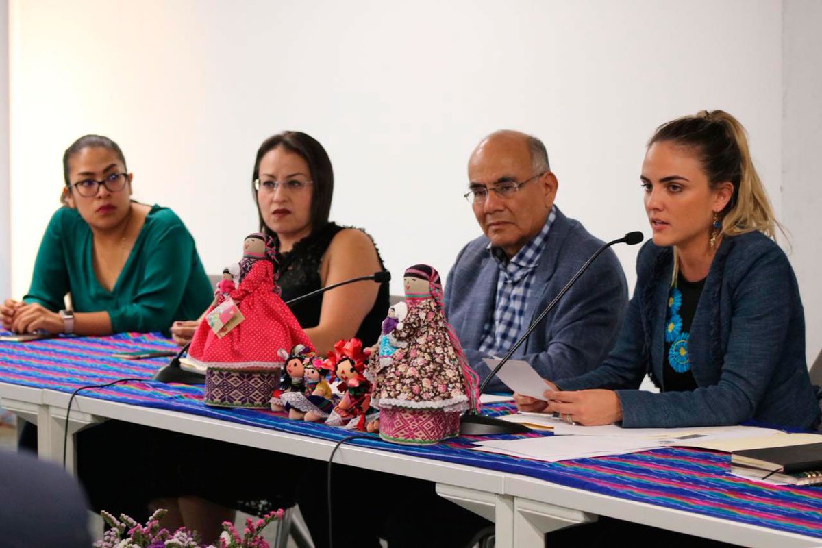 #Querétaro 👩 | Califica @TANIAPALKU como “un acontecimiento histórico” la iniciativa de paridad de género

· La notificación de la reforma en materia de paridad de género fue recibida este martes 28 de mayo en el Congreso del Estado de Querétaro 👉 bit.ly/2MlXtBC