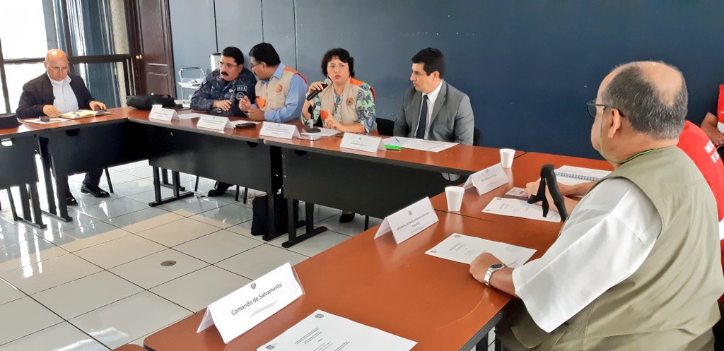 CastanedaMined's tweet photo. Inicia reunión del Sistema Nacional de Protección Civil para analizar la situación de lluvias y el sismo de este día https://t.co/ZXWGSgJzEp