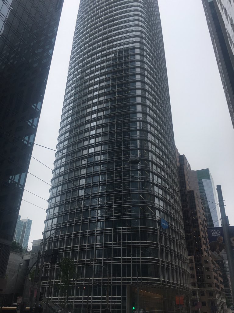 Kmaj_123's tweet image. Good morning from the 100DaysofTrailhead Meeting and Celebration with @WITDEVS at the @salesforce tower east. #WITDEVS #TDX19 @PepUPTech #PepUpTech