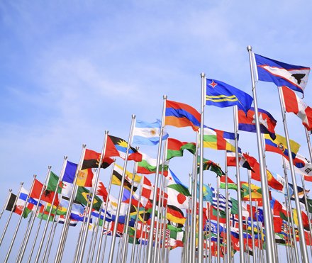 ITAEvents's tweet photo. Want to reach new international buyers at #IFE2019? Stop by the International Business Center in front of isle 1100 on the exhibition show floor. The @USCommercialSvc @CommerceGov  can connect you to the world! @MFVExpositions  #trade #NYC https://t.co/48dV2oeTG8