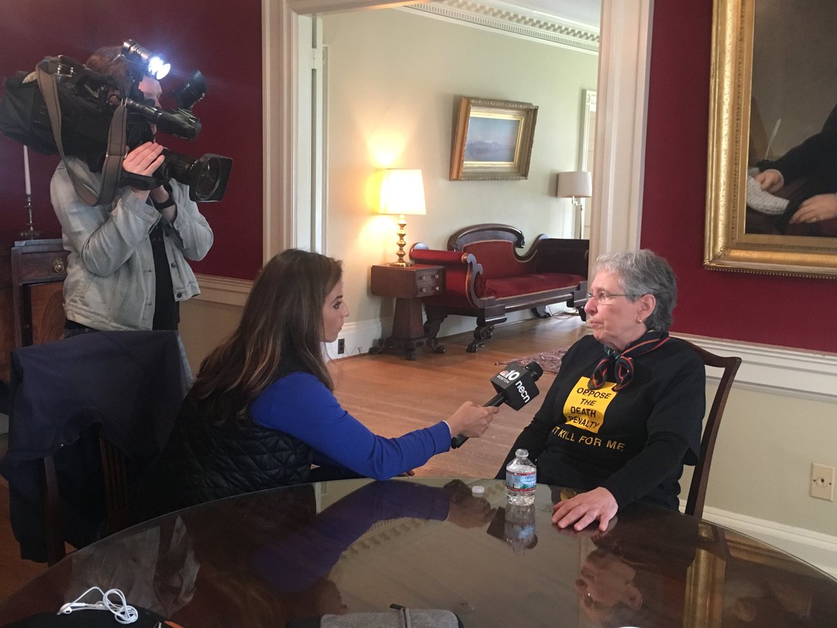 siagabrielwalsh's tweet photo. Behind the scenes post repeal luncheon celebration #NHCADP ⁦@amnestyusa⁩.  Congratulations NH! https://t.co/WsTACSZf9v