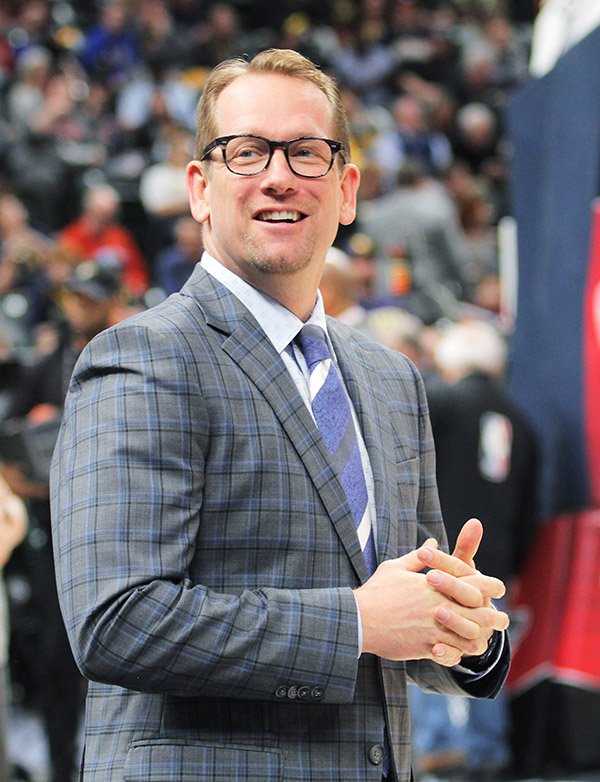BrandonJHurley's tweet photo. Y'all want the craziest NBA Finals connection? 

Former Kuemper star Brian David played w/ both coaches in the 80s. He won a state title w/ Nick Nurse &amp; played at Arizona w/ the Warriors' head coach Steve Kerr. 

Here's my column | https://t.co/6AomcOLr33 via @carrollspaper https://t.co/MxncSgE788