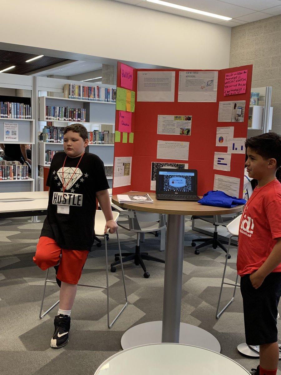 RoselynnRosy's tweet photo. Up next, our second Dolphins with a Porpoise group is presenting #kidsleadcsd #cddolphins #PowerIfWeCSD https://t.co/LYYjpozY3p