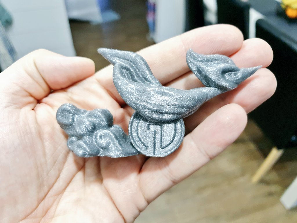 wekster2507's tweet photo. #Filrunner - @FilamentOne mascot designed by one weird Croatian dude :) printed with Glint Silver #3dprinting #3dprinted #beepbeep #filament https://t.co/P0Cd9i35eF