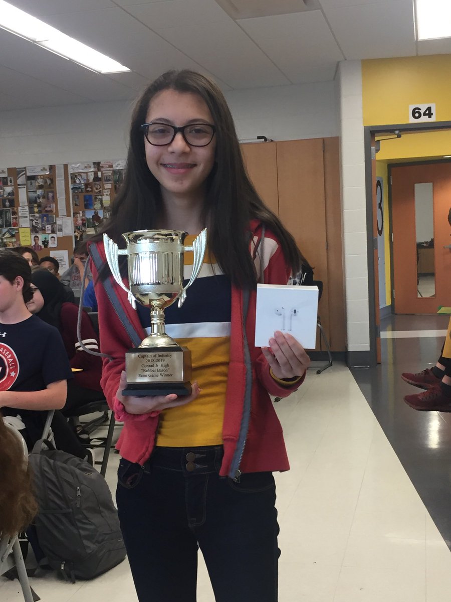 Econ “Captain of Industry” winner from the 8th grade Econ Game