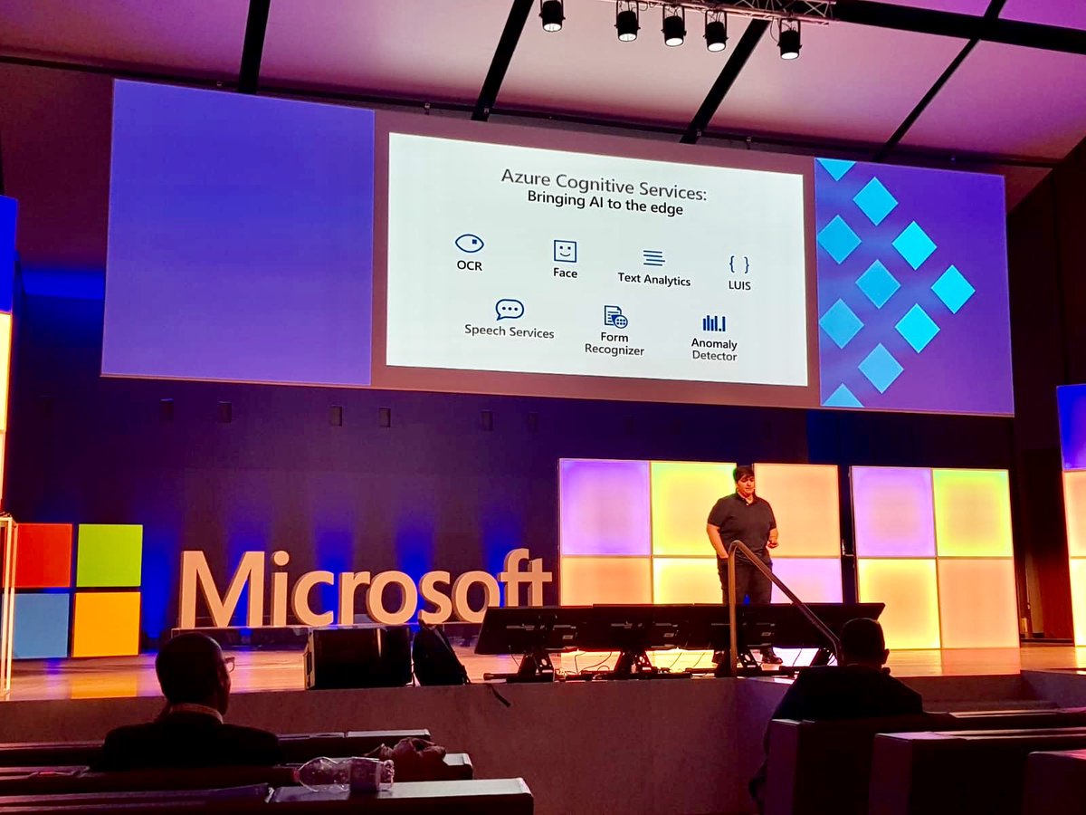 mvtomaini's tweet photo. Today’s Microsoft Innovation Summit ends with a great session on Azure Cognitive Services with @Guenda_S  #cognitiveservices #azure #artificialintelligence #microsoftadvocacy https://t.co/caAq2VppcU
